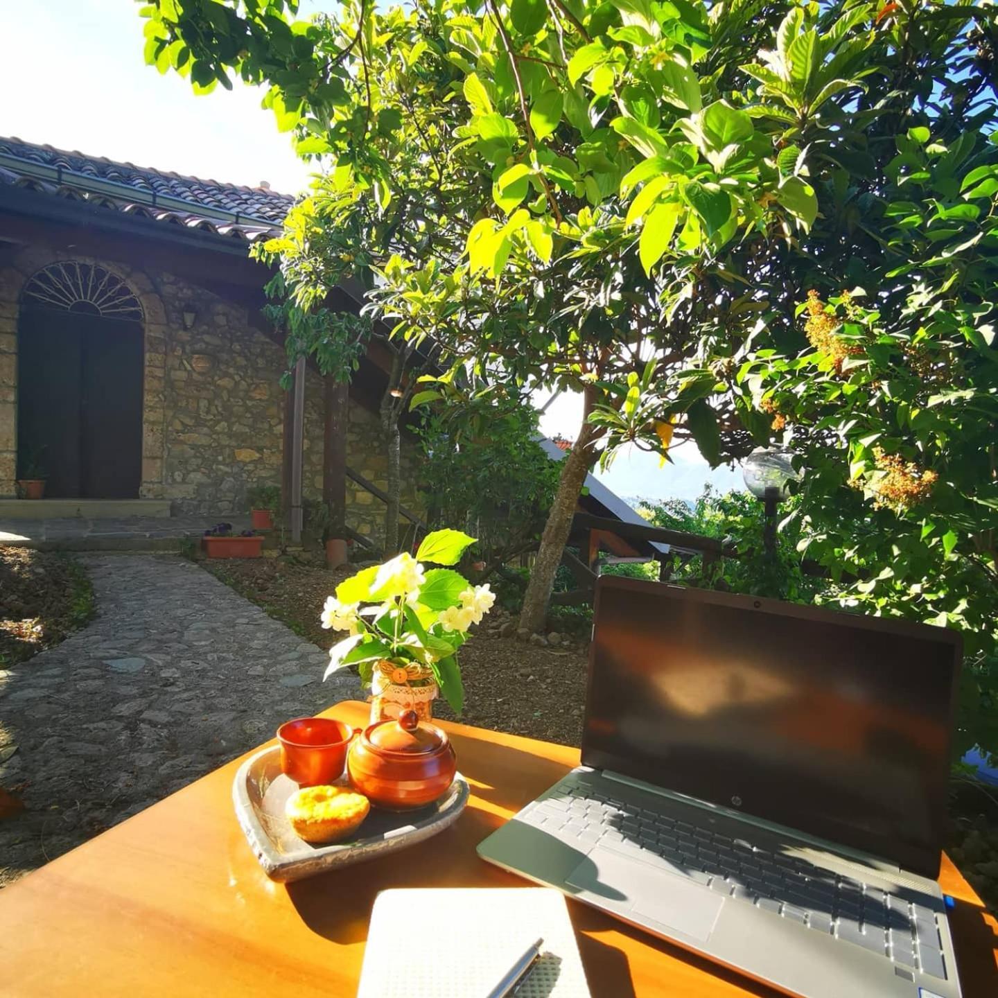 Alloggio per agriturismo Donna Bianca *