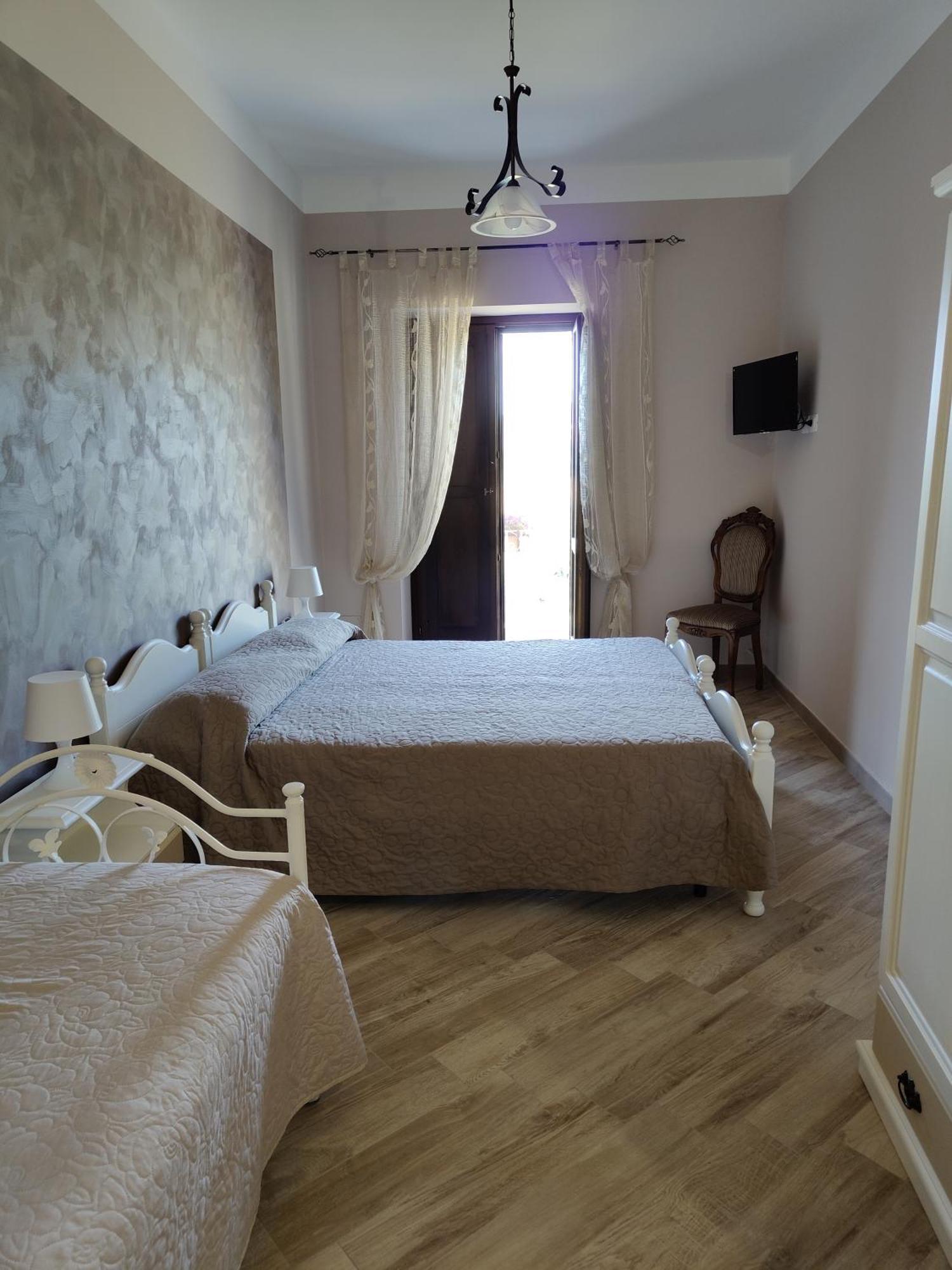 Donna Bianca Alloggio per agriturismo *